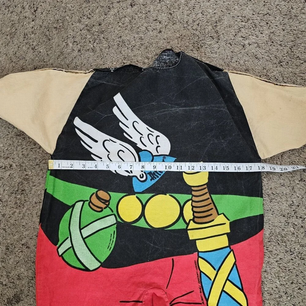 Vintage Asterix 1989 Les Editions Albert Rene Cartoon Graphic Print Costume 5T